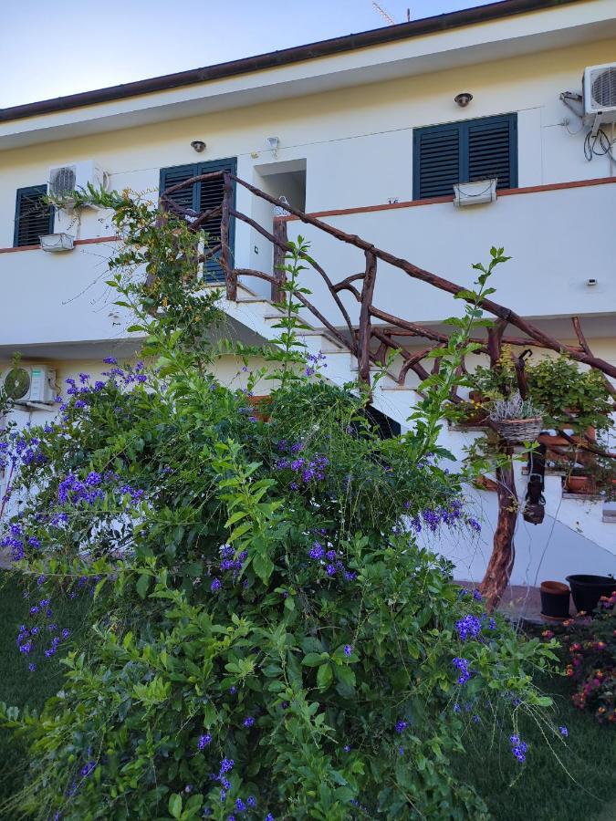 Casa Eroma Bed & Breakfast Cuili Issi Exterior photo
